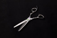 True Iconic Fang Fish Bone Thinning Shear Length: 6"