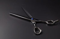 True Iconic Verge Fish Bone Thinning Shear (L) (Length: 7")